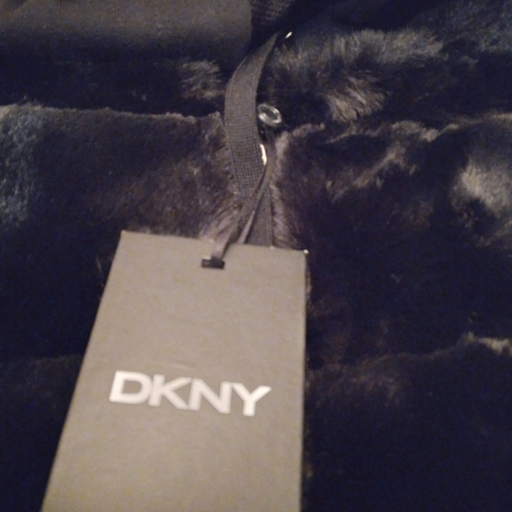 DKNY Faux Fur Jacket XS - Picture 5 of 5
